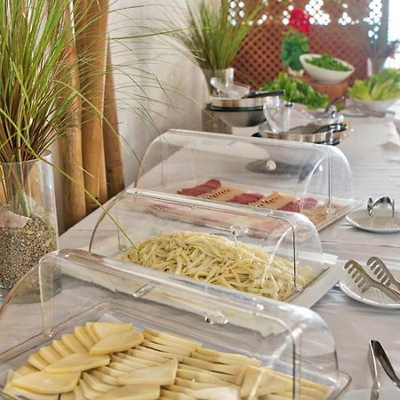 גולטורקבוקו Selvi Beach Hotel מראה חיצוני תמונה