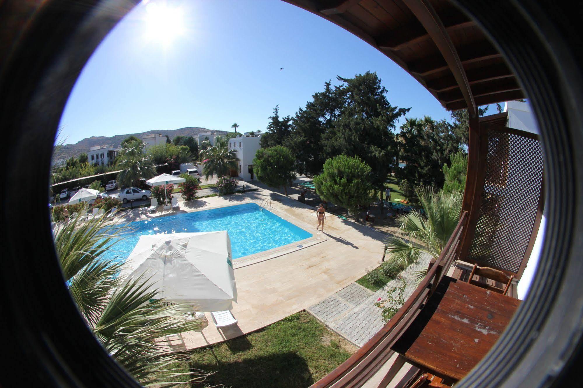 גולטורקבוקו Selvi Beach Hotel מראה חיצוני תמונה